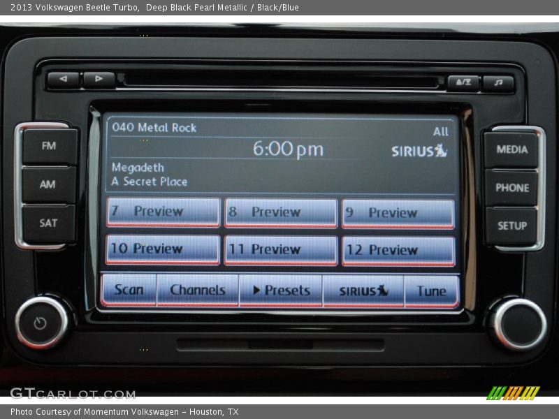 Deep Black Pearl Metallic / Black/Blue 2013 Volkswagen Beetle Turbo