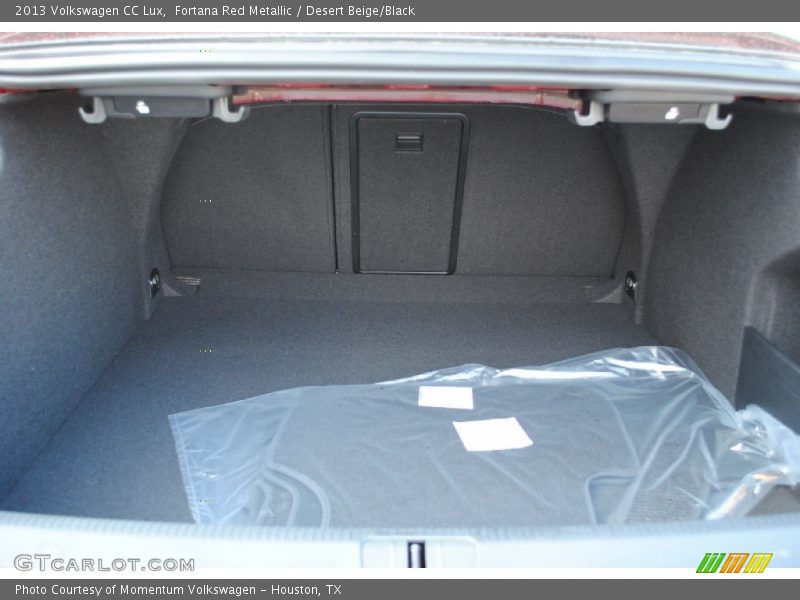 Fortana Red Metallic / Desert Beige/Black 2013 Volkswagen CC Lux