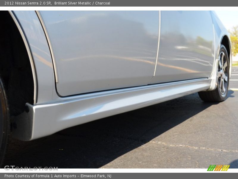 Brilliant Silver Metallic / Charcoal 2012 Nissan Sentra 2.0 SR