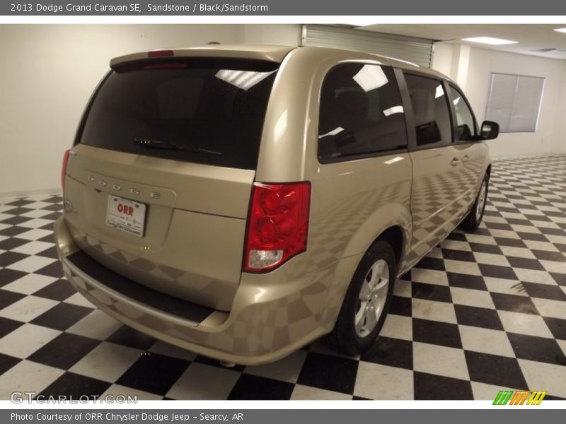 Sandstone / Black/Sandstorm 2013 Dodge Grand Caravan SE