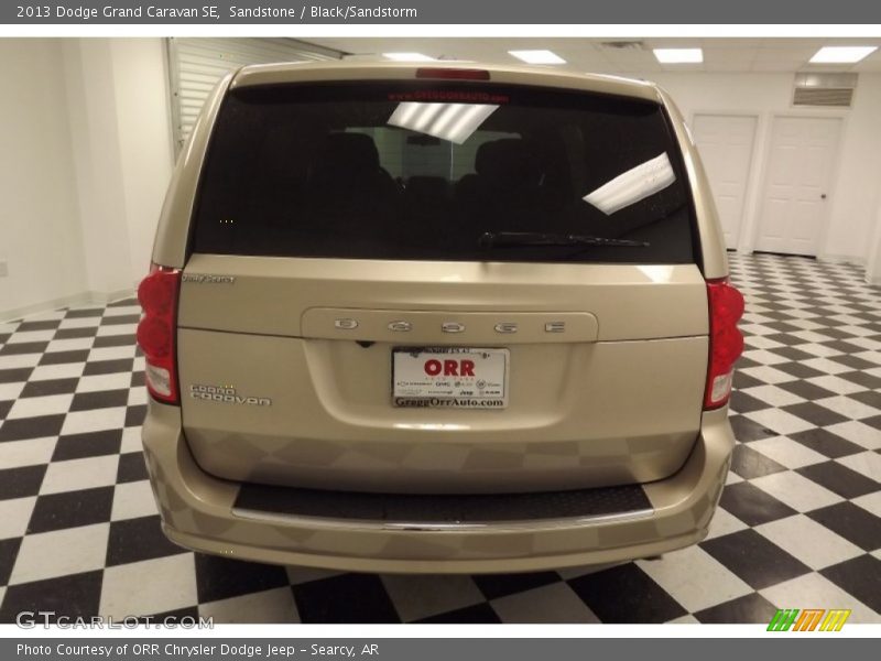 Sandstone / Black/Sandstorm 2013 Dodge Grand Caravan SE