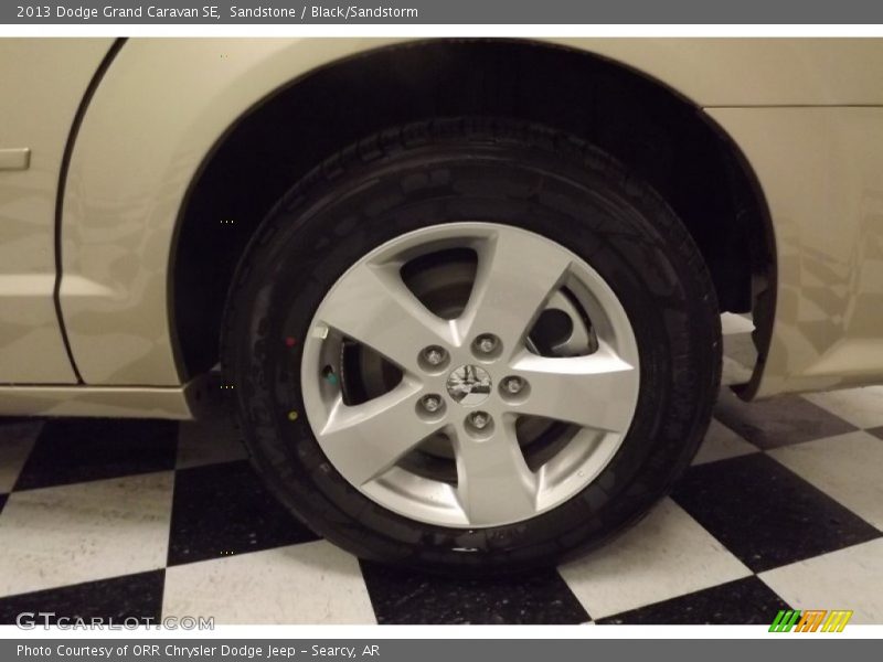 Sandstone / Black/Sandstorm 2013 Dodge Grand Caravan SE