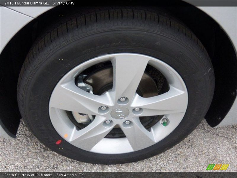 Silver / Gray 2013 Hyundai Elantra GLS