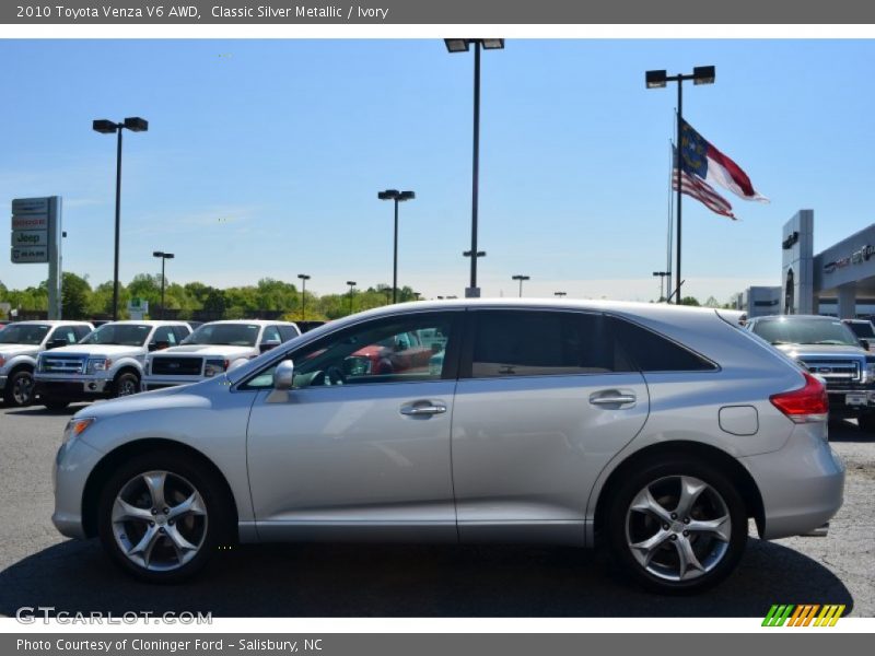 Classic Silver Metallic / Ivory 2010 Toyota Venza V6 AWD