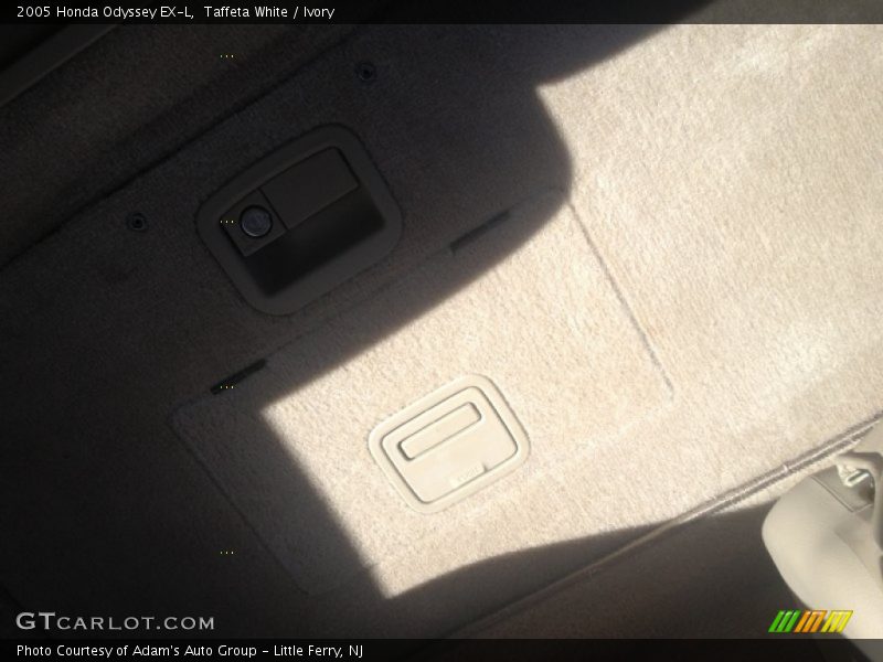 Taffeta White / Ivory 2005 Honda Odyssey EX-L