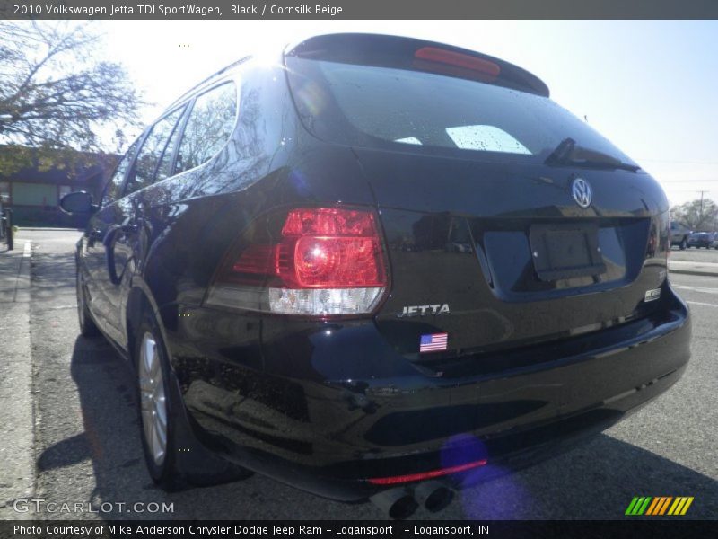 Black / Cornsilk Beige 2010 Volkswagen Jetta TDI SportWagen