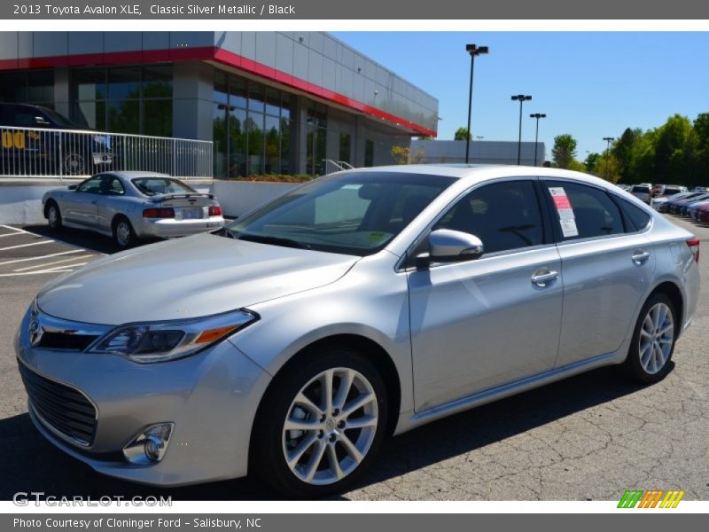 Classic Silver Metallic / Black 2013 Toyota Avalon XLE