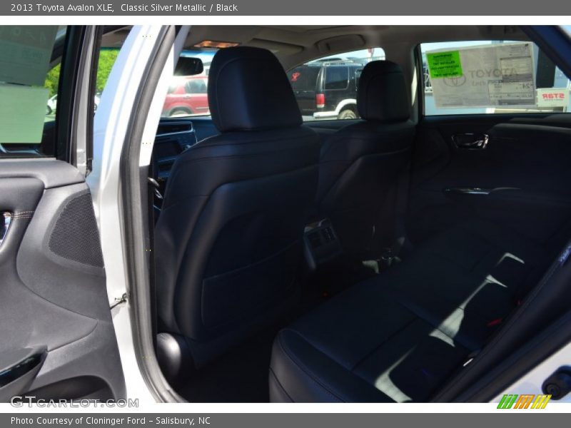 Classic Silver Metallic / Black 2013 Toyota Avalon XLE