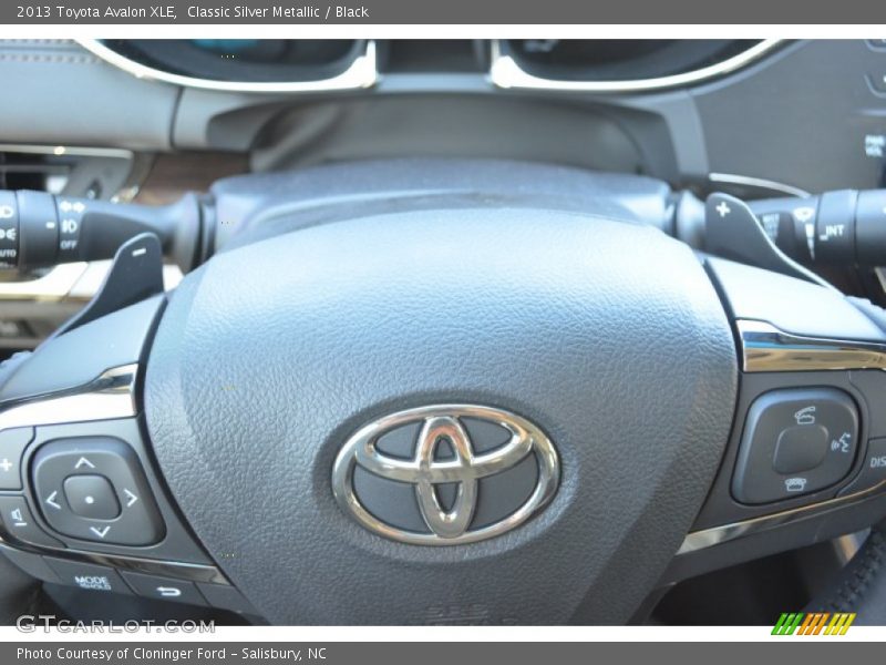 Classic Silver Metallic / Black 2013 Toyota Avalon XLE