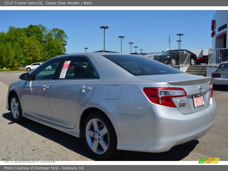 Classic Silver Metallic / Black 2013 Toyota Camry SE