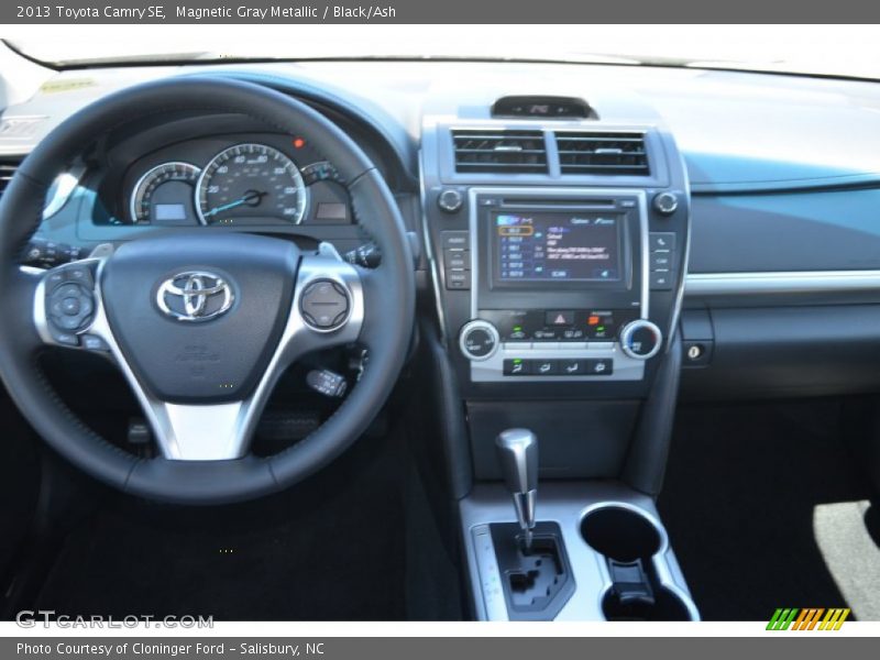 Magnetic Gray Metallic / Black/Ash 2013 Toyota Camry SE