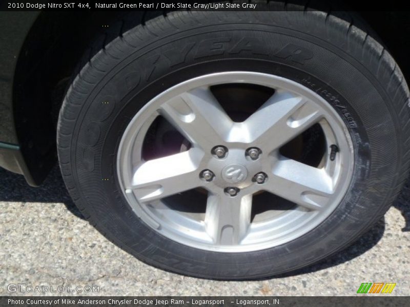 Natural Green Pearl / Dark Slate Gray/Light Slate Gray 2010 Dodge Nitro SXT 4x4