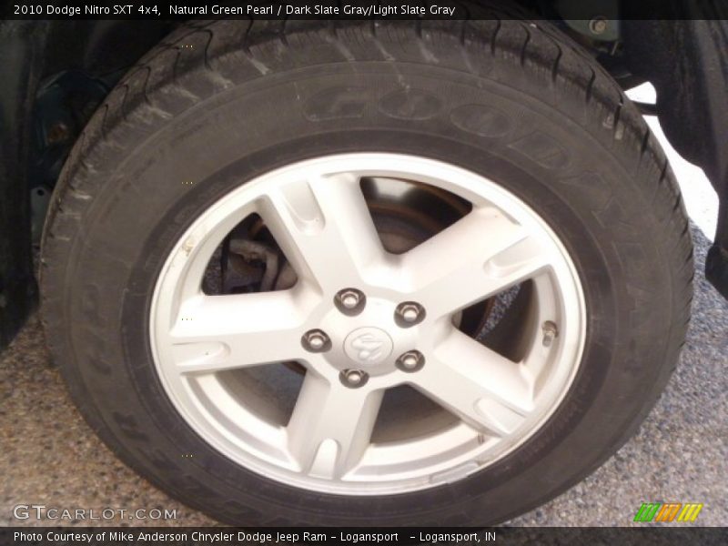 Natural Green Pearl / Dark Slate Gray/Light Slate Gray 2010 Dodge Nitro SXT 4x4