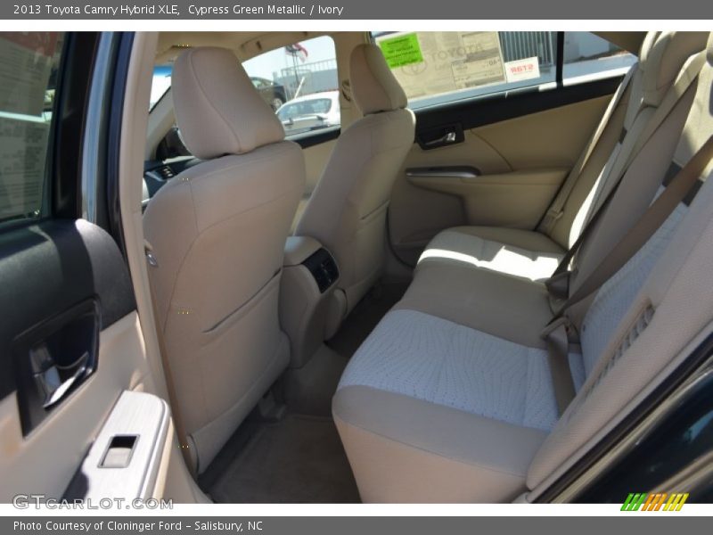 Cypress Green Metallic / Ivory 2013 Toyota Camry Hybrid XLE
