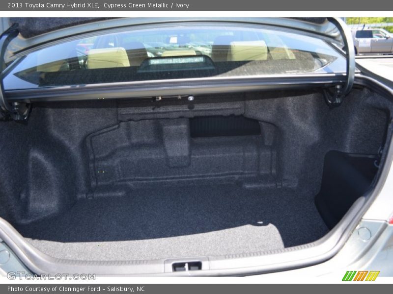Cypress Green Metallic / Ivory 2013 Toyota Camry Hybrid XLE