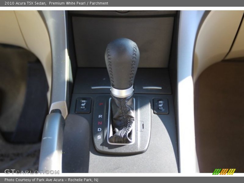 Premium White Pearl / Parchment 2010 Acura TSX Sedan