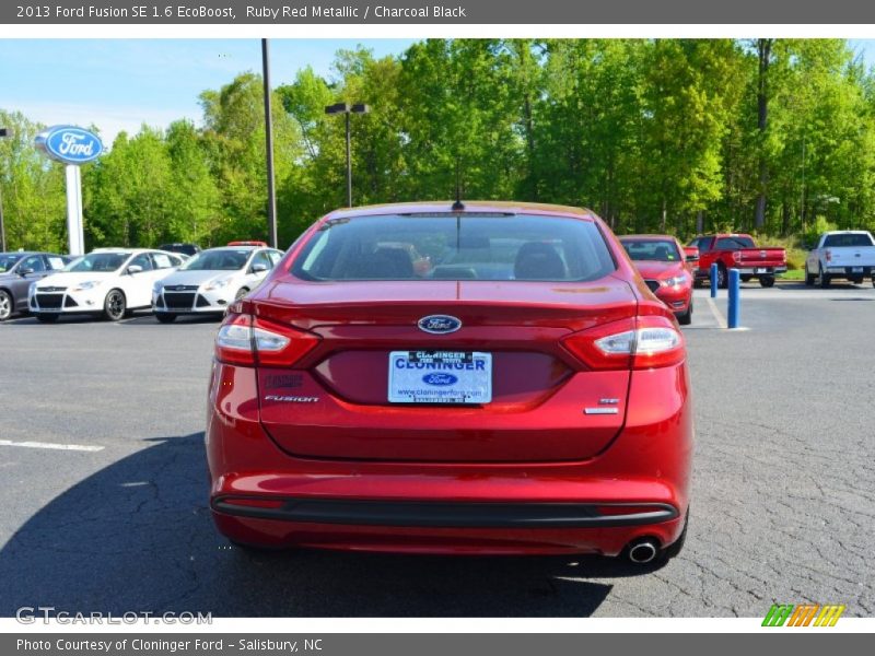 Ruby Red Metallic / Charcoal Black 2013 Ford Fusion SE 1.6 EcoBoost