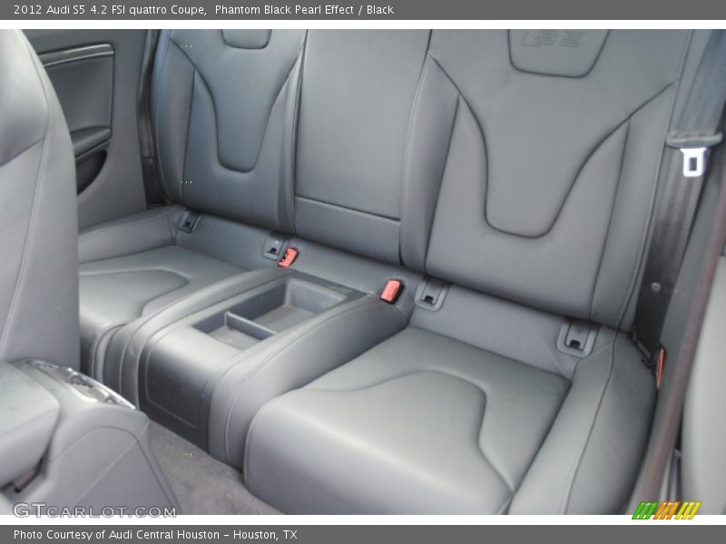 Rear Seat of 2012 S5 4.2 FSI quattro Coupe