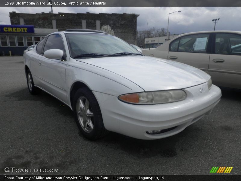 Arctic White / Neutral 1999 Oldsmobile Alero GLS Coupe