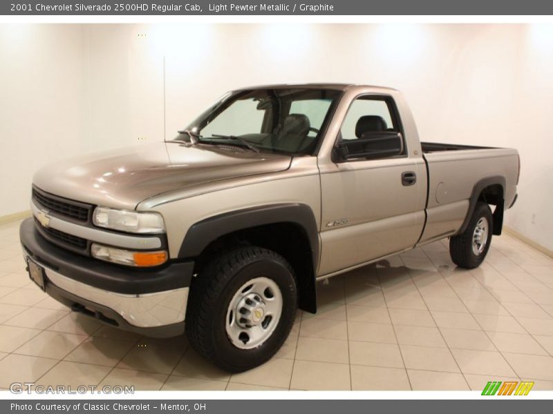 Light Pewter Metallic / Graphite 2001 Chevrolet Silverado 2500HD Regular Cab