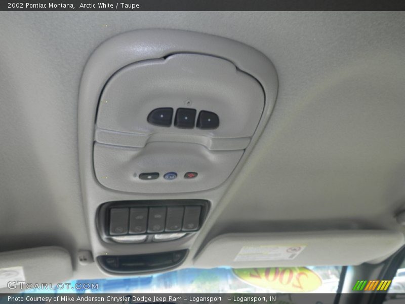Arctic White / Taupe 2002 Pontiac Montana