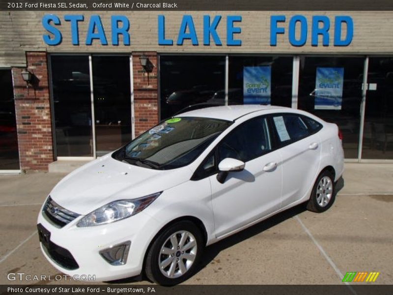 Oxford White / Charcoal Black 2012 Ford Fiesta SEL Sedan