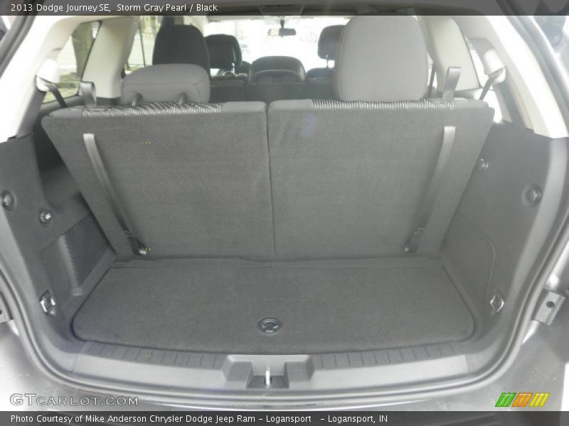 Storm Gray Pearl / Black 2013 Dodge Journey SE