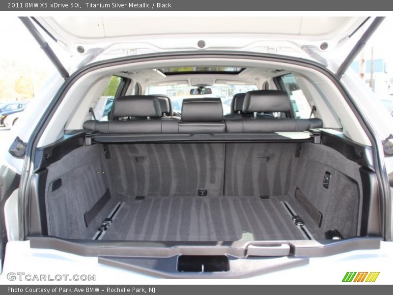Titanium Silver Metallic / Black 2011 BMW X5 xDrive 50i