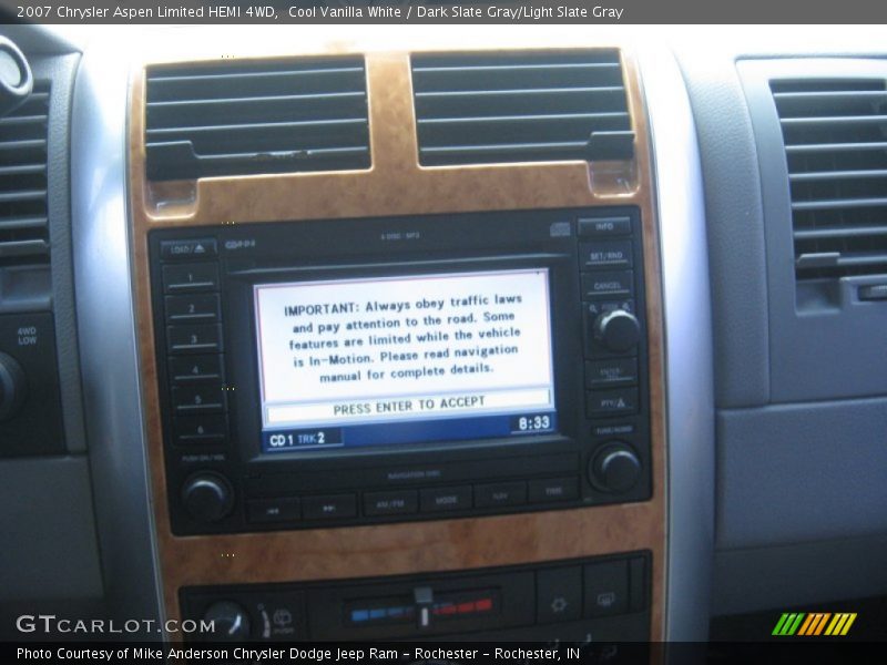 Cool Vanilla White / Dark Slate Gray/Light Slate Gray 2007 Chrysler Aspen Limited HEMI 4WD