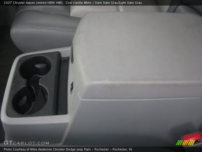 Cool Vanilla White / Dark Slate Gray/Light Slate Gray 2007 Chrysler Aspen Limited HEMI 4WD