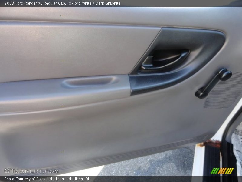 Oxford White / Dark Graphite 2003 Ford Ranger XL Regular Cab