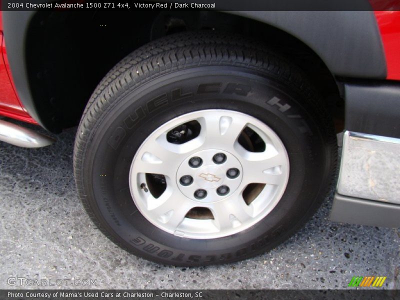 Victory Red / Dark Charcoal 2004 Chevrolet Avalanche 1500 Z71 4x4