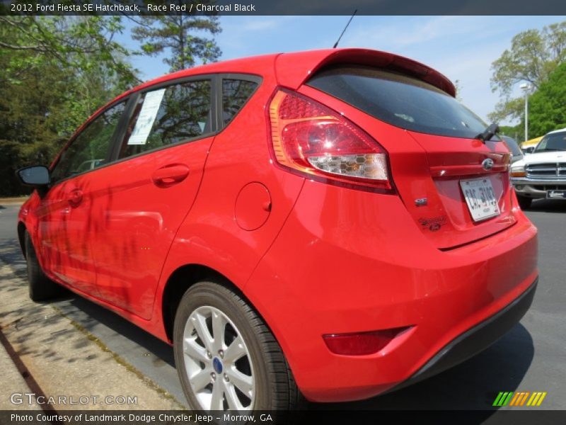 Race Red / Charcoal Black 2012 Ford Fiesta SE Hatchback