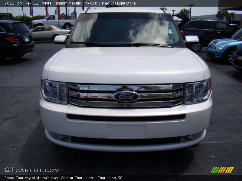 White Platinum Metallic Tri-Coat / Medium Light Stone 2011 Ford Flex SEL