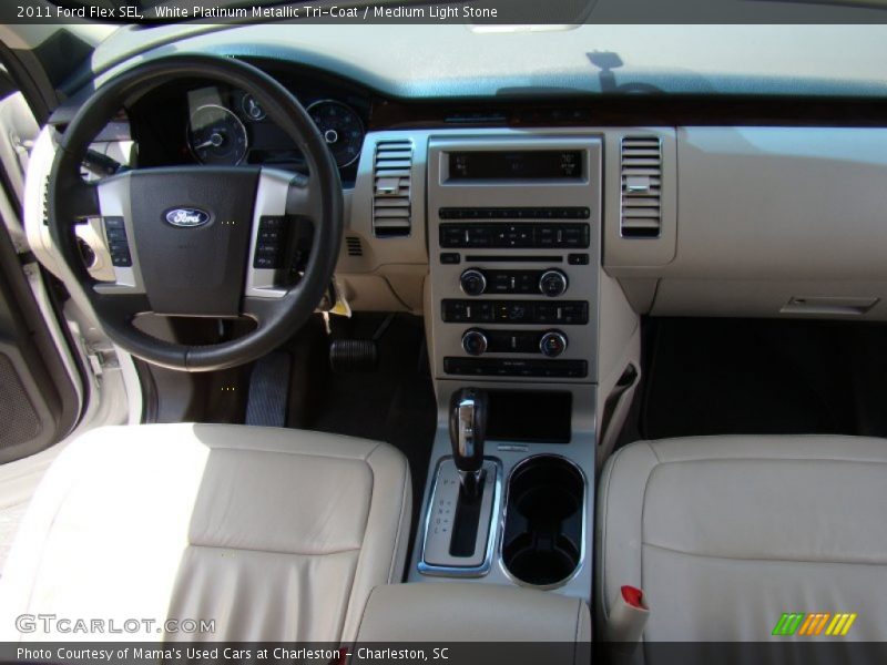 White Platinum Metallic Tri-Coat / Medium Light Stone 2011 Ford Flex SEL