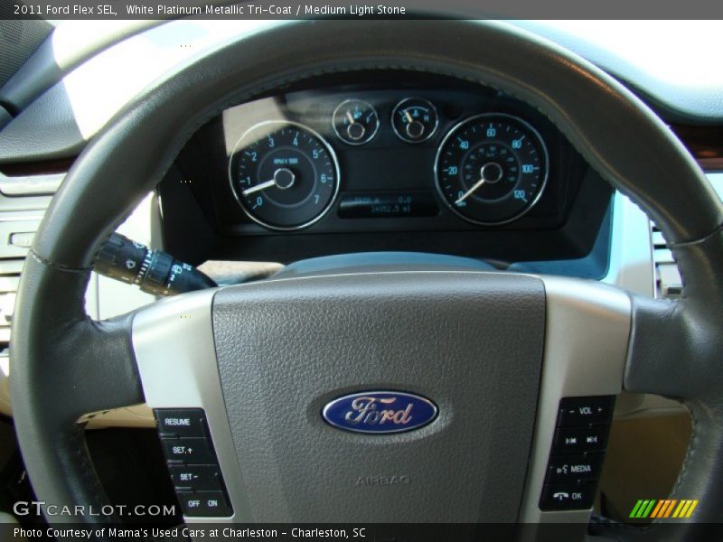 White Platinum Metallic Tri-Coat / Medium Light Stone 2011 Ford Flex SEL