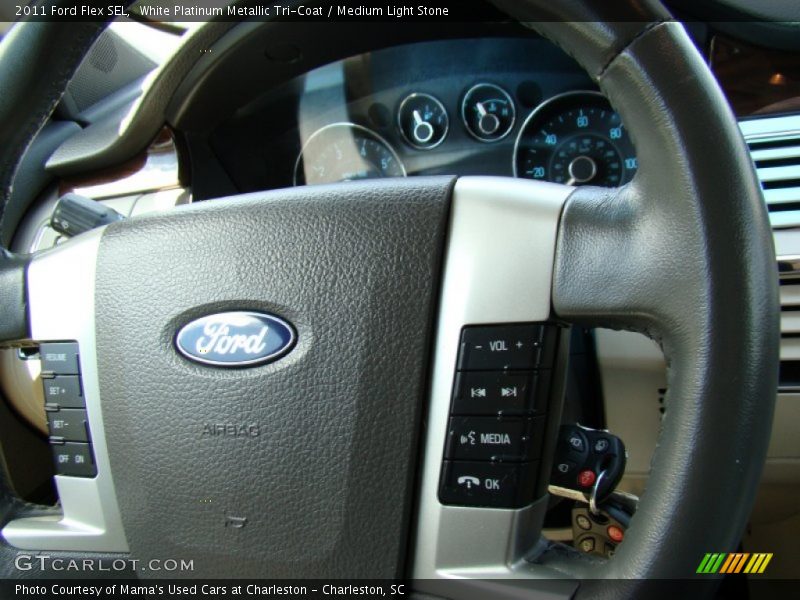 White Platinum Metallic Tri-Coat / Medium Light Stone 2011 Ford Flex SEL