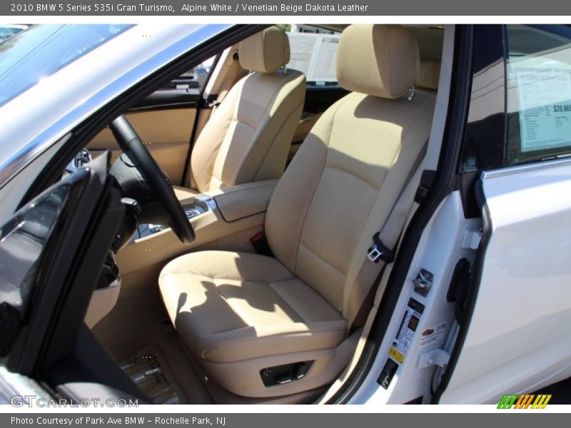 Alpine White / Venetian Beige Dakota Leather 2010 BMW 5 Series 535i Gran Turismo