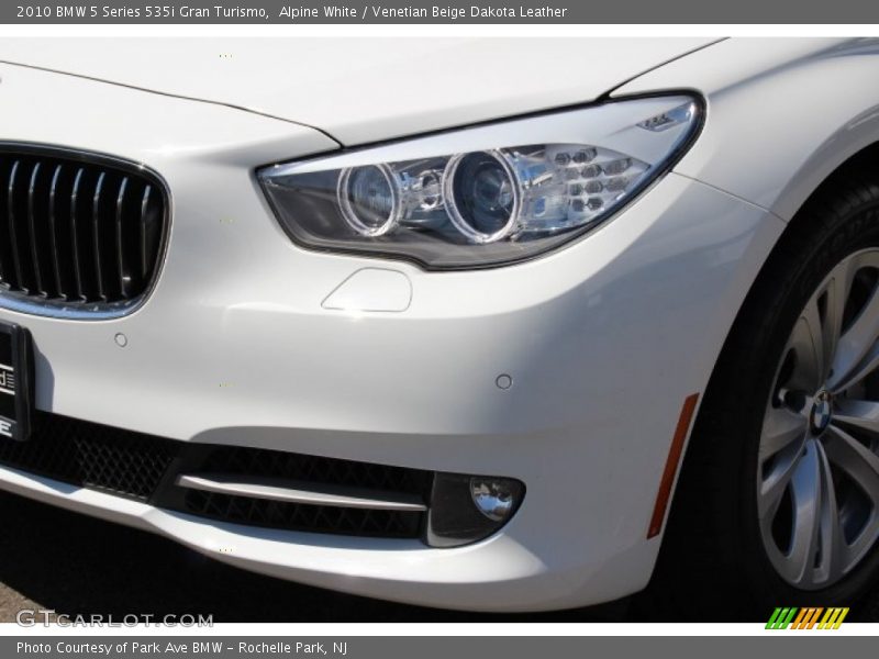 Alpine White / Venetian Beige Dakota Leather 2010 BMW 5 Series 535i Gran Turismo