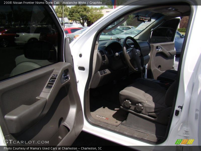Avalanche White / Graphite 2008 Nissan Frontier Nismo Crew Cab