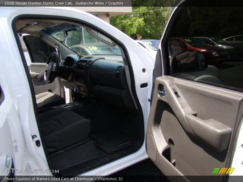 Avalanche White / Graphite 2008 Nissan Frontier Nismo Crew Cab