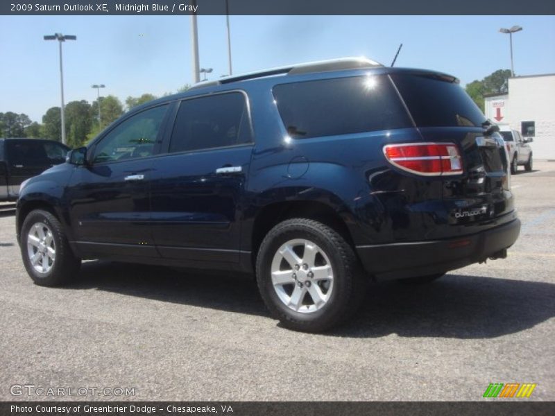 Midnight Blue / Gray 2009 Saturn Outlook XE