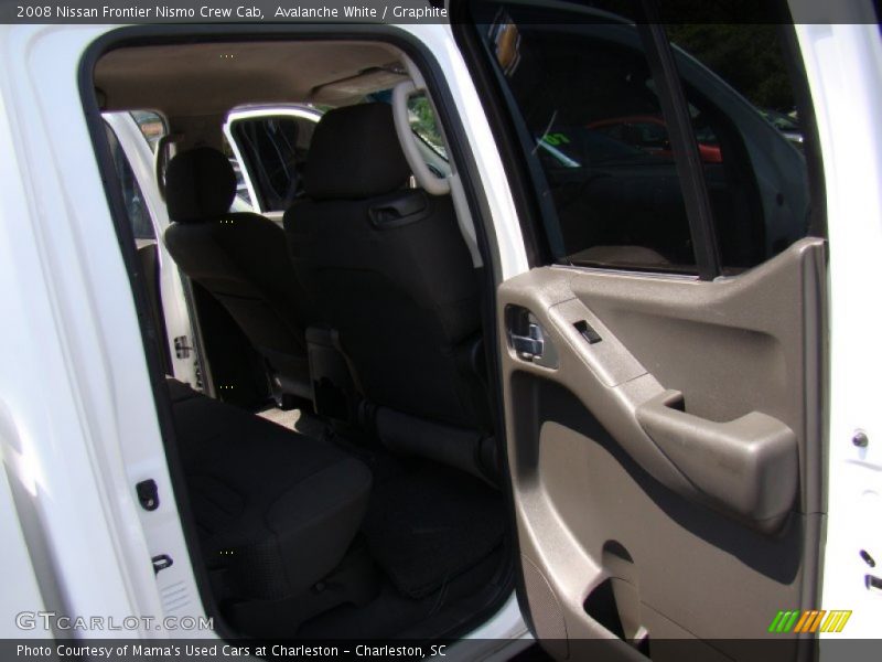 Avalanche White / Graphite 2008 Nissan Frontier Nismo Crew Cab