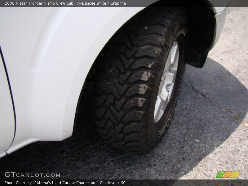 Avalanche White / Graphite 2008 Nissan Frontier Nismo Crew Cab