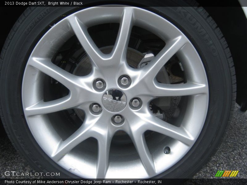 Bright White / Black 2013 Dodge Dart SXT