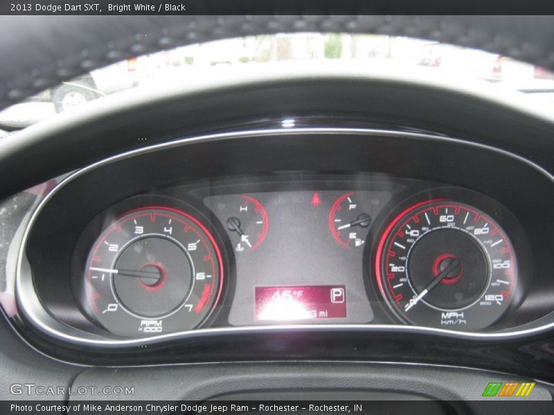 Bright White / Black 2013 Dodge Dart SXT