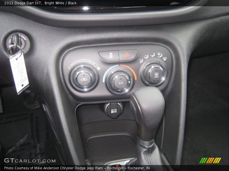Bright White / Black 2013 Dodge Dart SXT