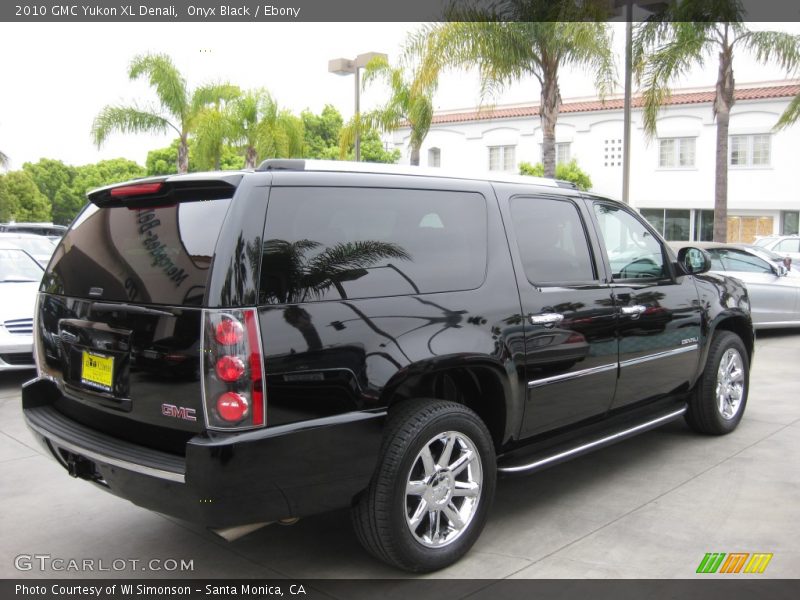 Onyx Black / Ebony 2010 GMC Yukon XL Denali