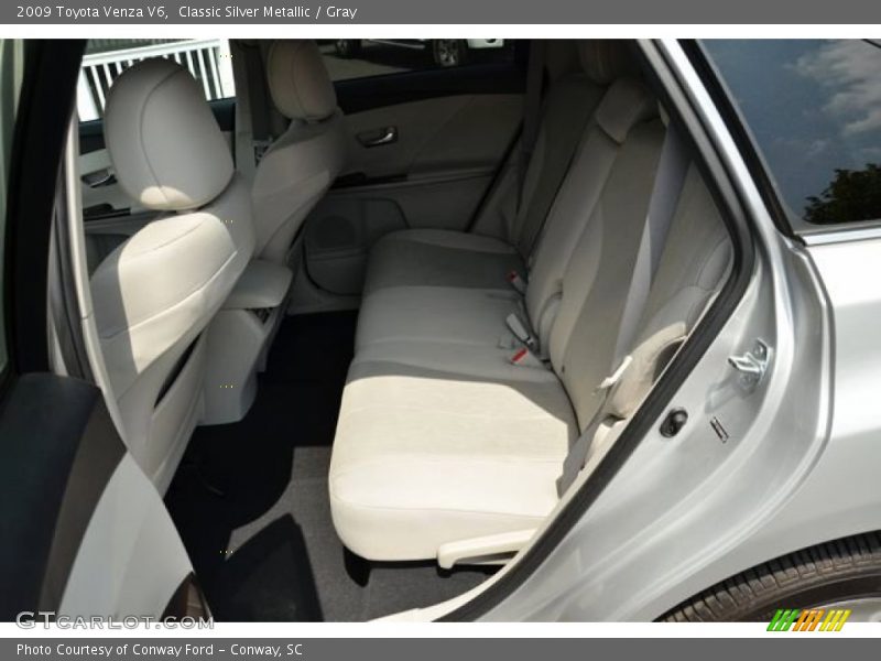 Classic Silver Metallic / Gray 2009 Toyota Venza V6