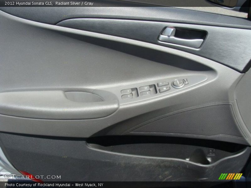 Radiant Silver / Gray 2012 Hyundai Sonata GLS